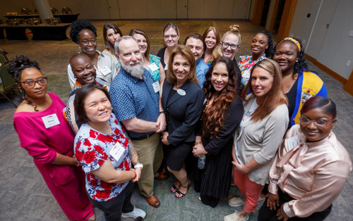 ScholarshipLuncheon2025_group.jpg